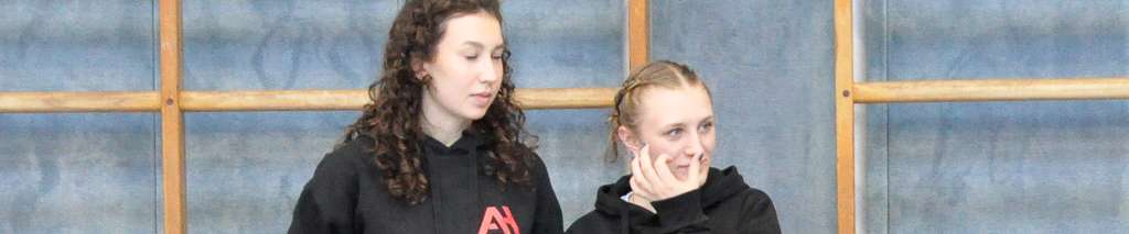 Klicken um die Schaltflächen zu zeigen oder zu verbergen