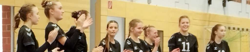 Klicken um die Schaltflächen zu zeigen oder zu verbergen