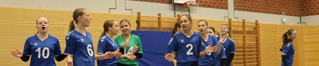 Klicken um die Schaltflächen zu zeigen oder zu verbergen